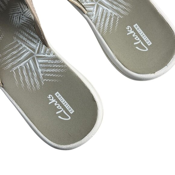 Clarks Collection Breeze Sea Flip Flop Sandals Beige Comfort Women's SZ 8 - Picture 8 of 11